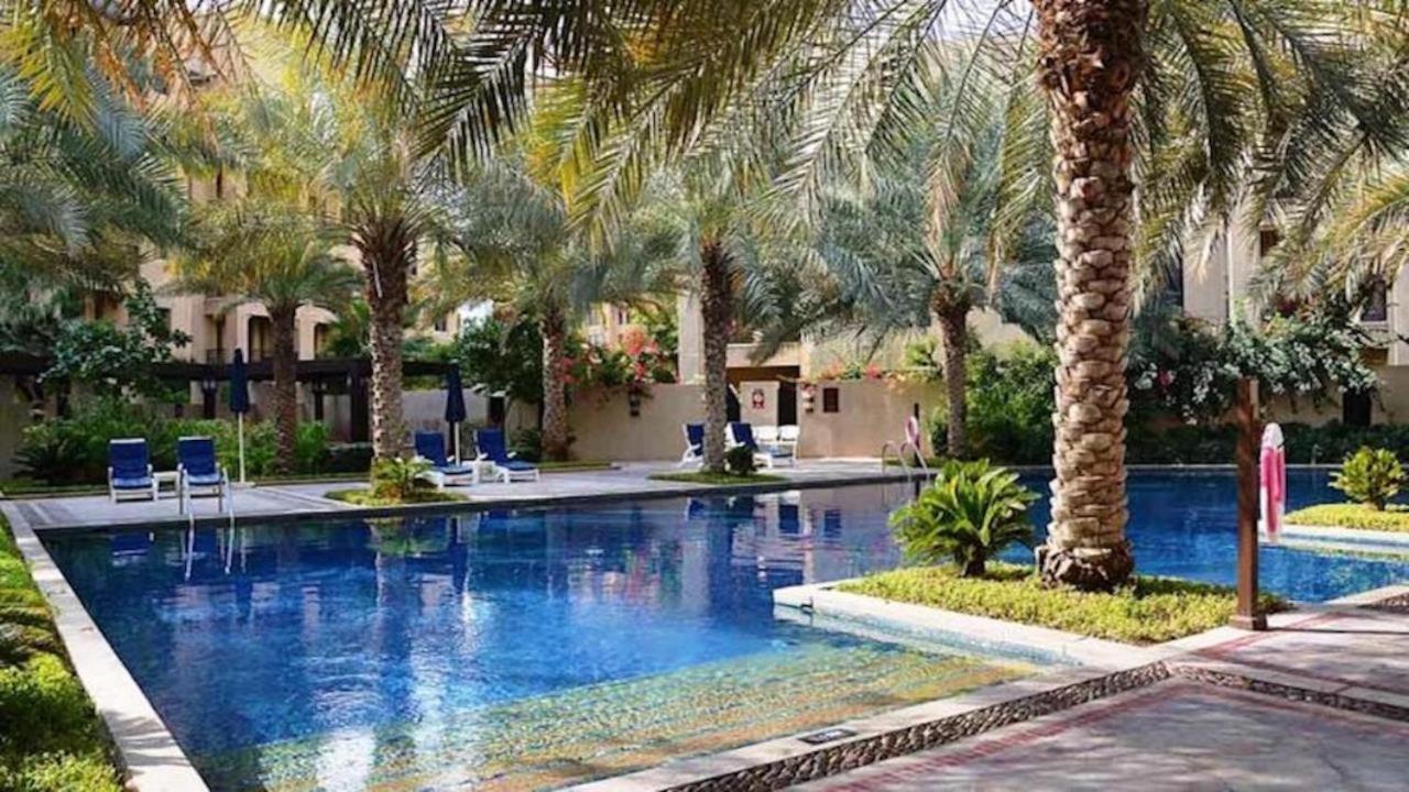 Appartamento Trophy 2Br Aladdin Estate W Burj Khalifa View Dubai Esterno foto
