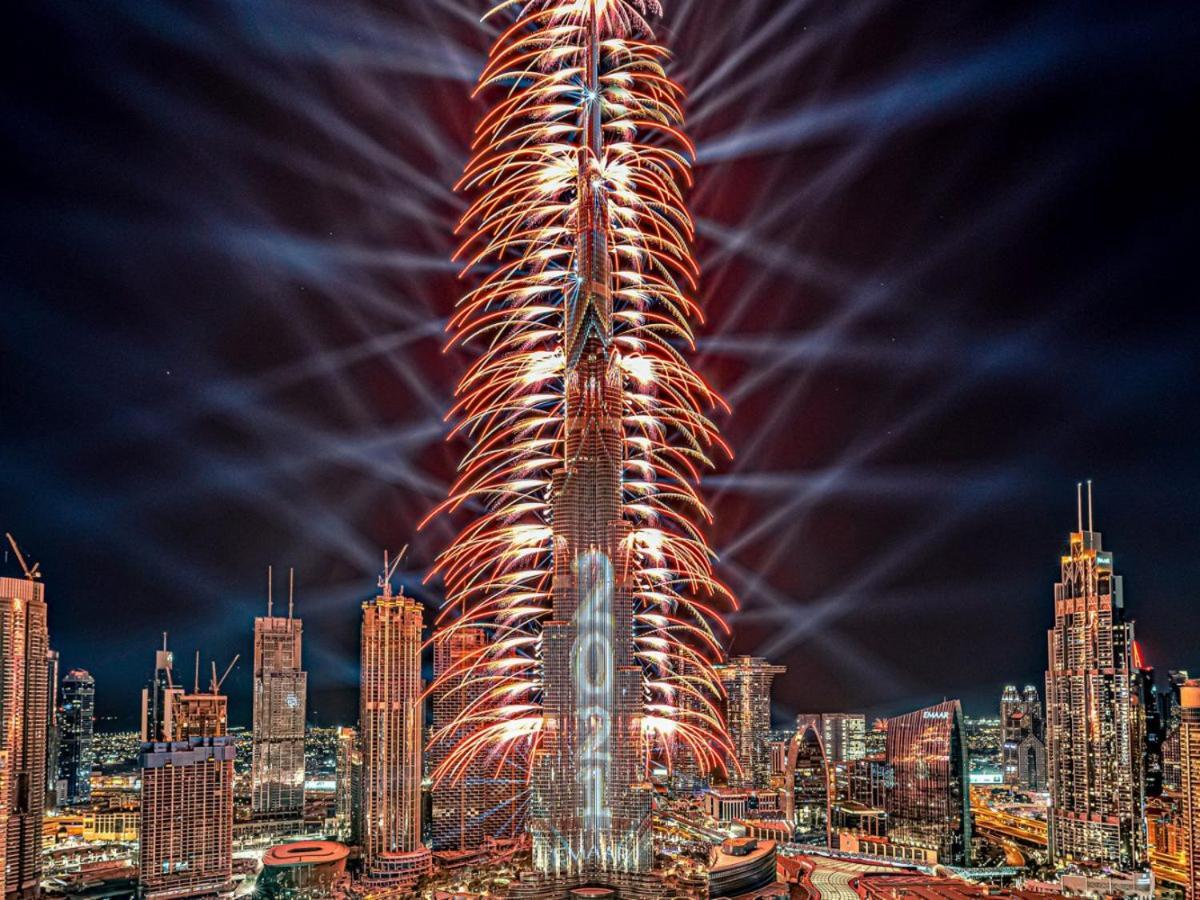 Appartamento Trophy 2Br Aladdin Estate W Burj Khalifa View Dubai Esterno foto